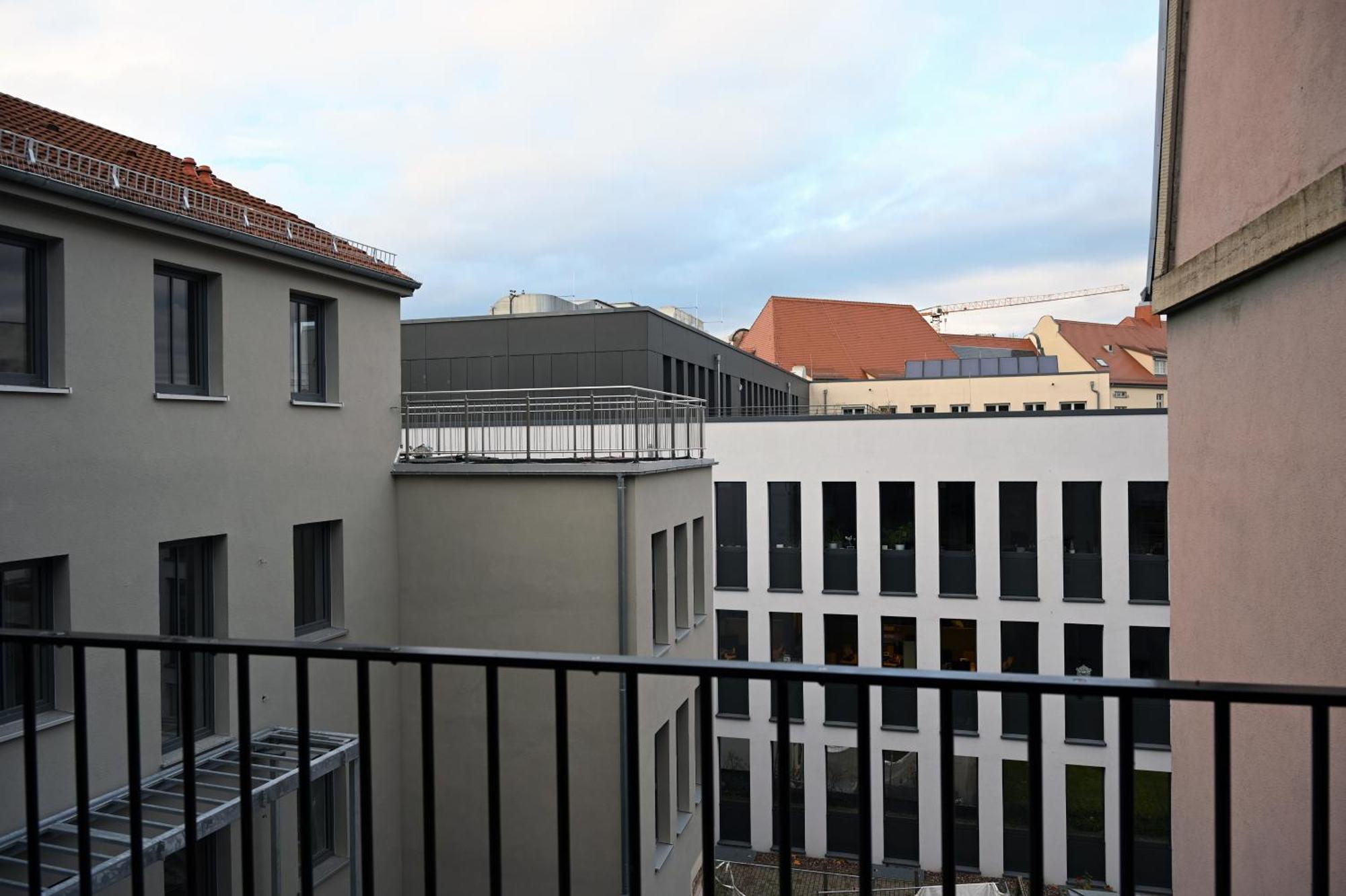 Eiwelhome - Stilvoll, Urban-Ruhig Schlafen, Bahnhofsnah, Balkon Erfurt Exterior photo